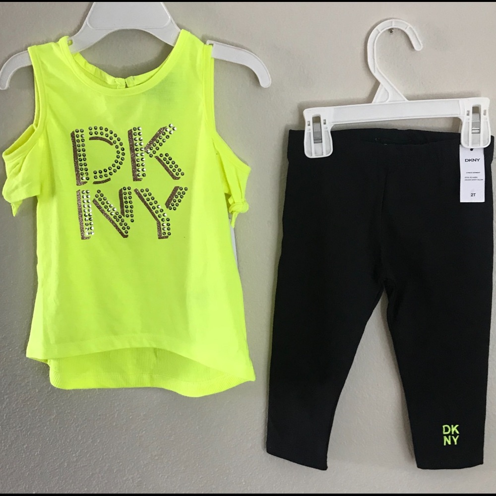 SOLD. 🌹🌹GIRLS DKNY 2 PIECE OUTFIT🌹🌹